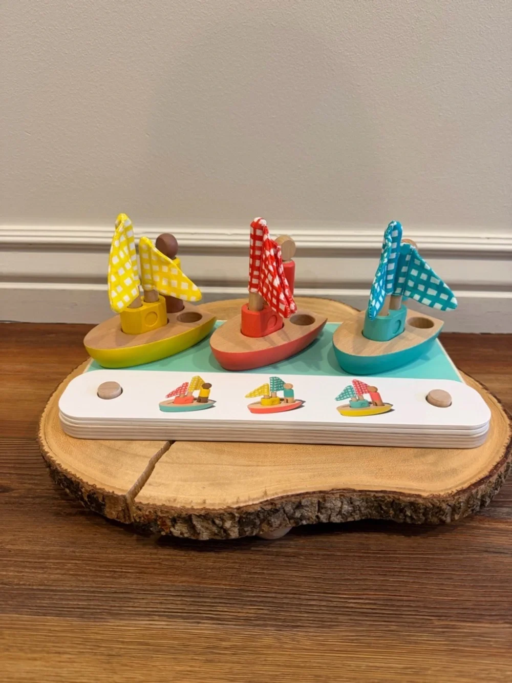 Lovevery Pattern Match Boats & Cards Set The Analyst Play Kit COMPLETE